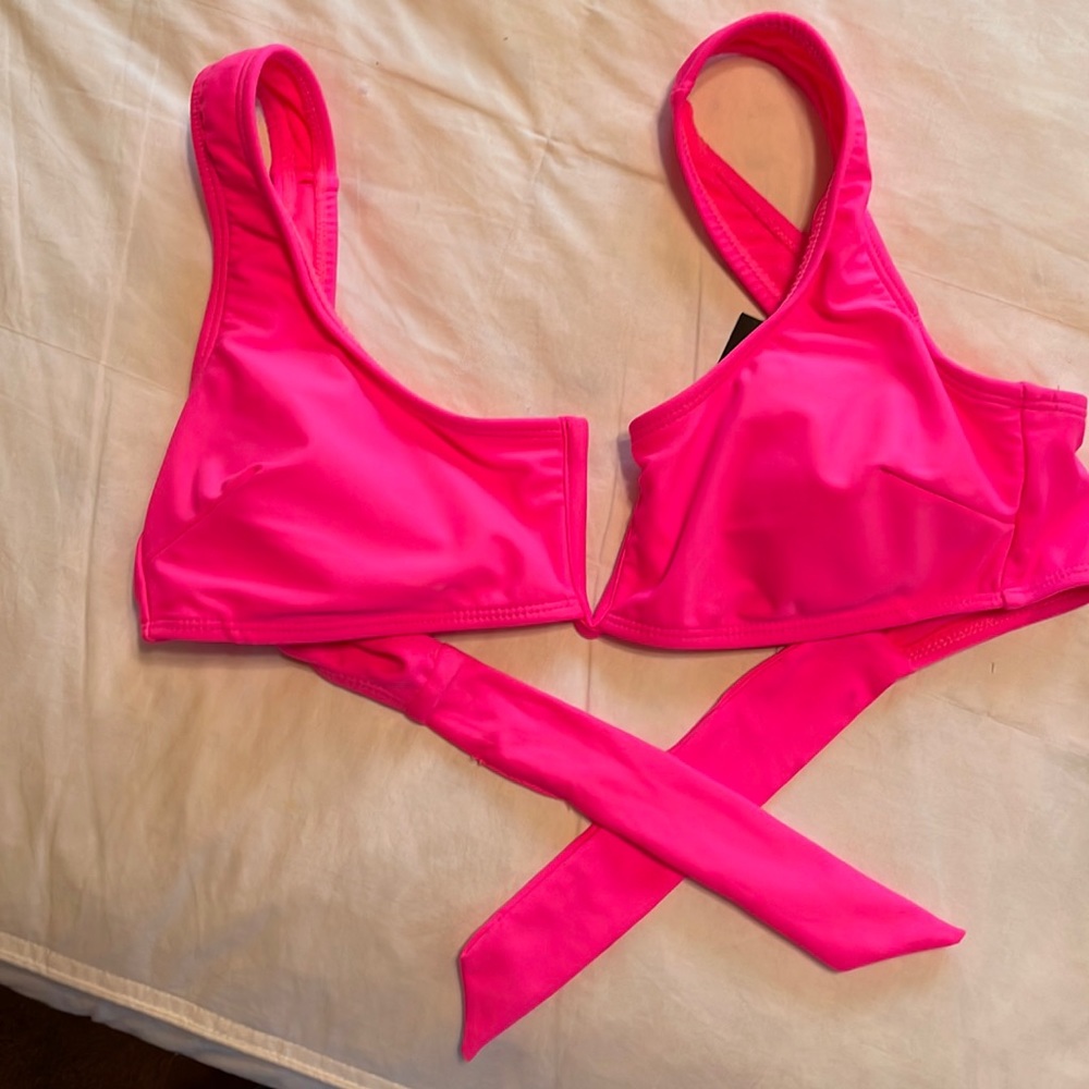 Neon Pink Bikini Top l Medium